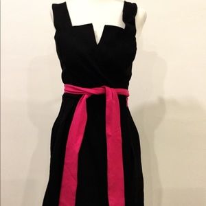DVF wrap dress w/Fuschia belt
